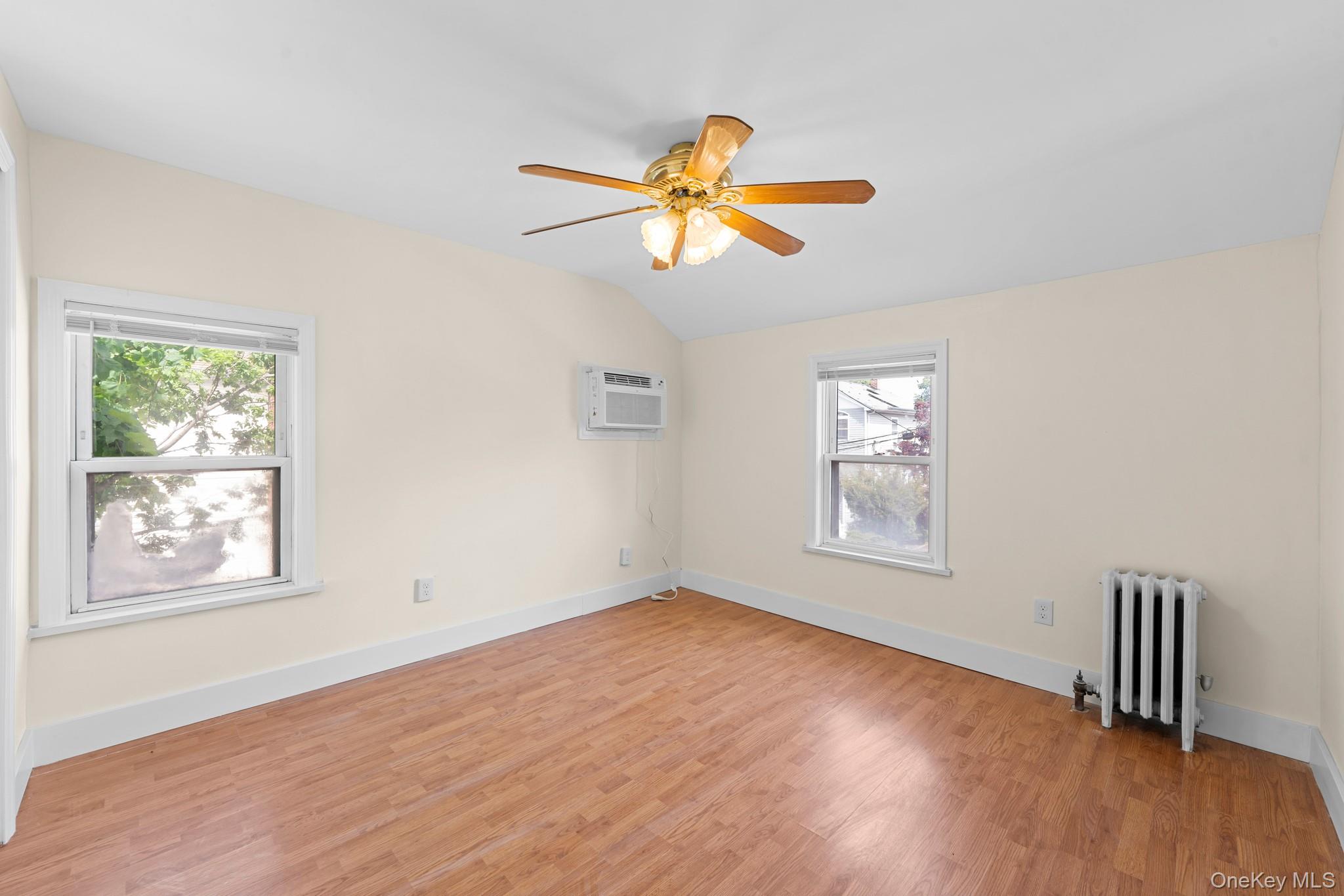 1 Lewis Place — photo 8