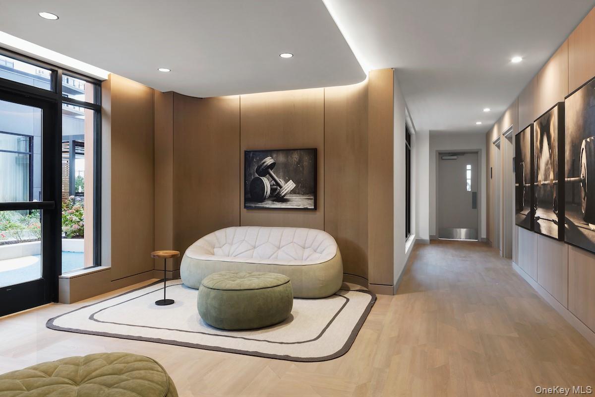 140 Boardwalk #PH6 B — photo 33