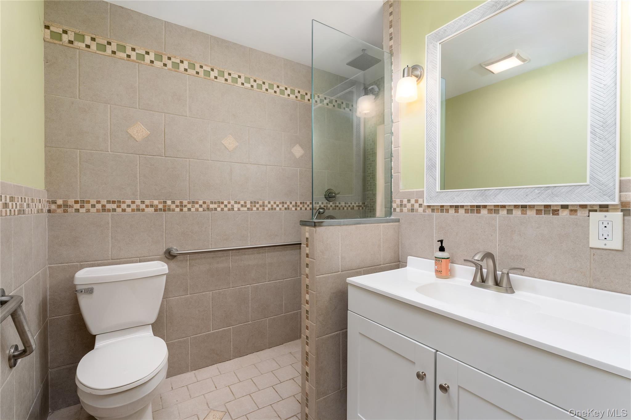 4 Acacia Road — photo 25