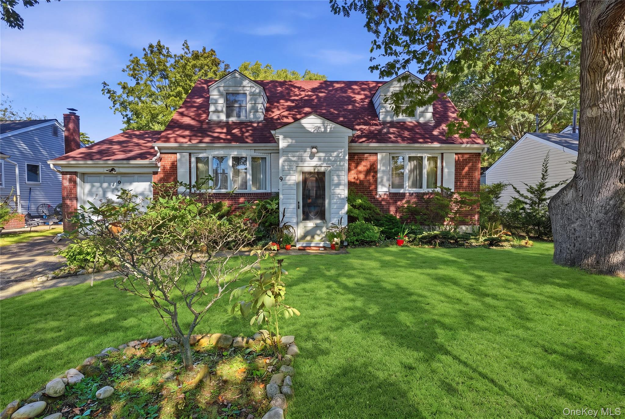 9 Stillwell Street, Huntington