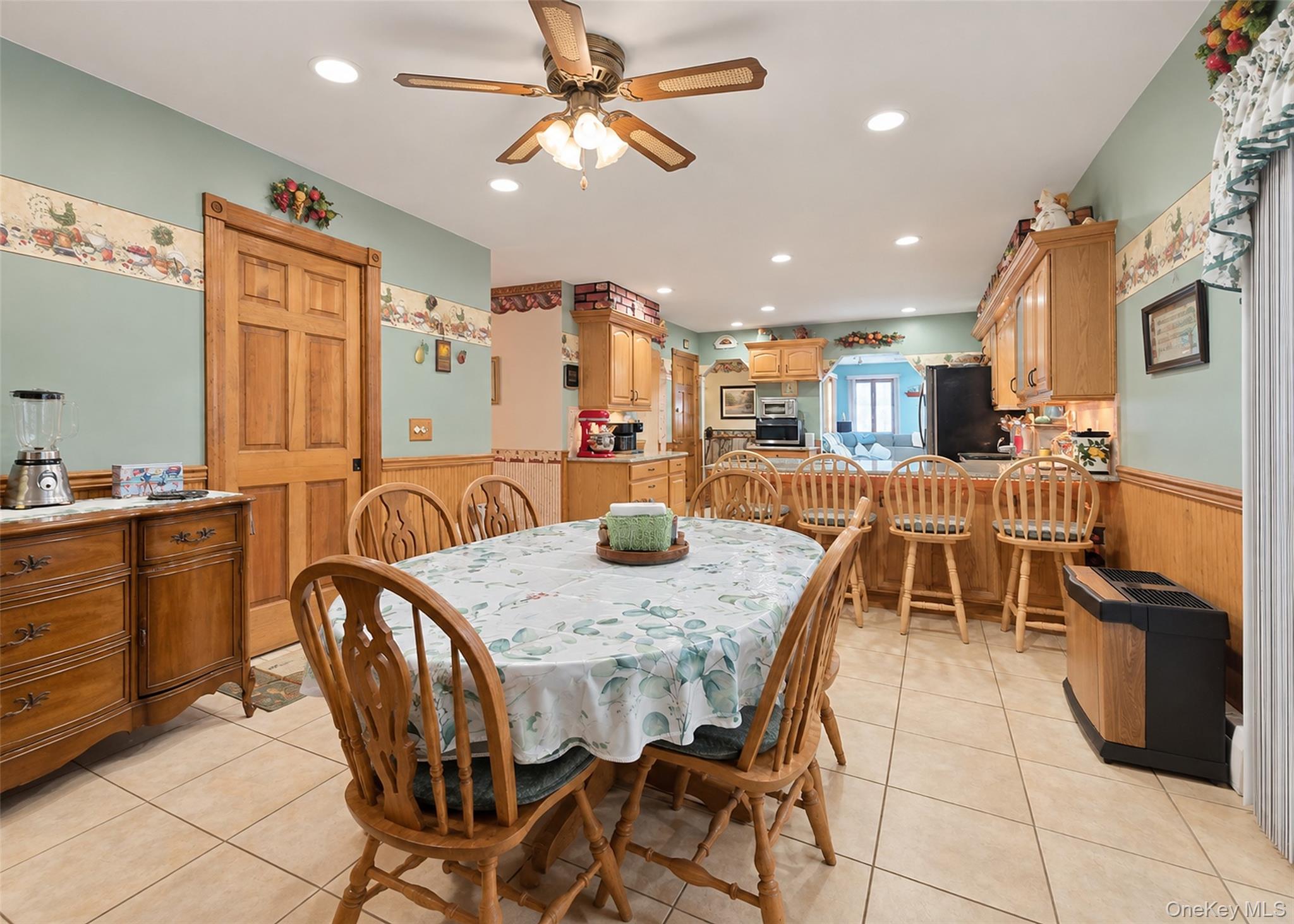 122 Evergreen Avenue — photo 6