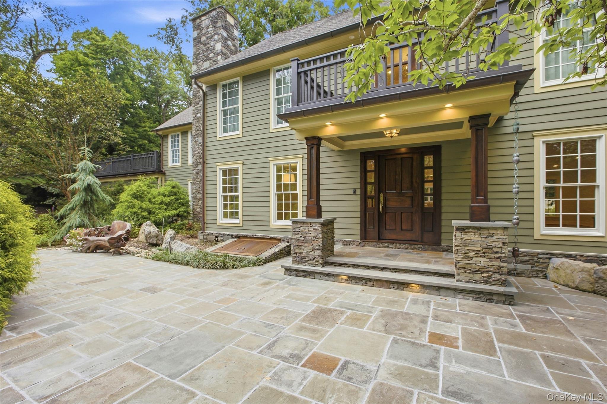 1 Evans Lane — photo 2