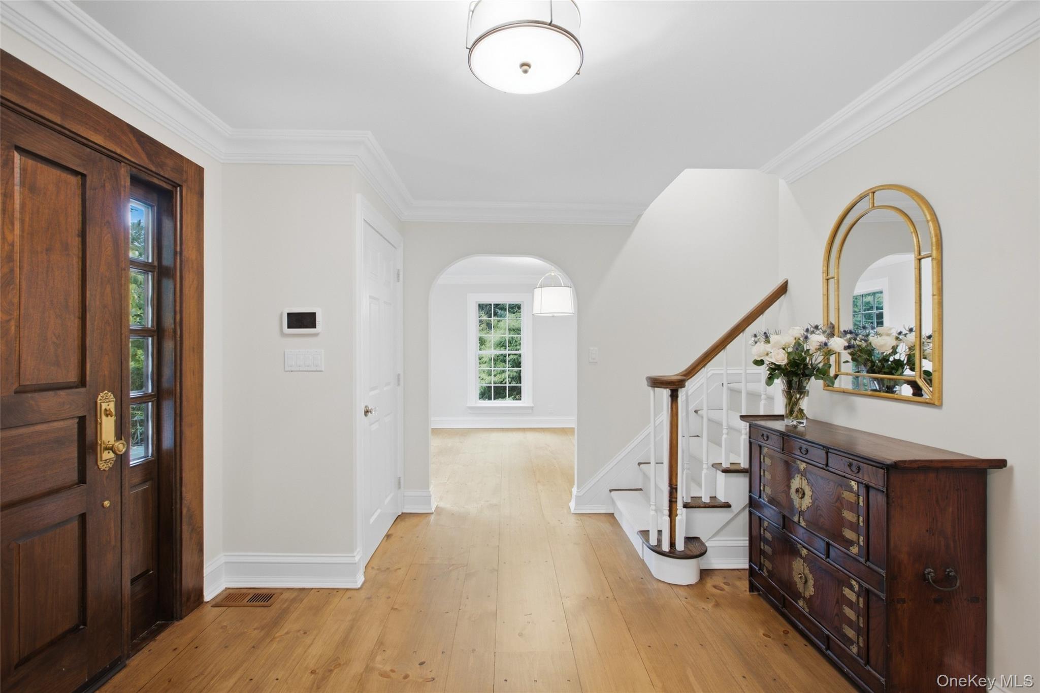 1 Evans Lane — photo 4