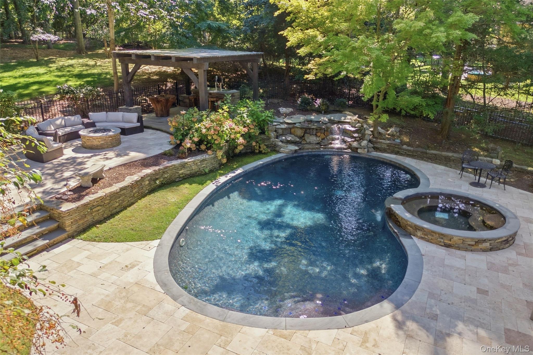 1 Evans Lane — photo 43