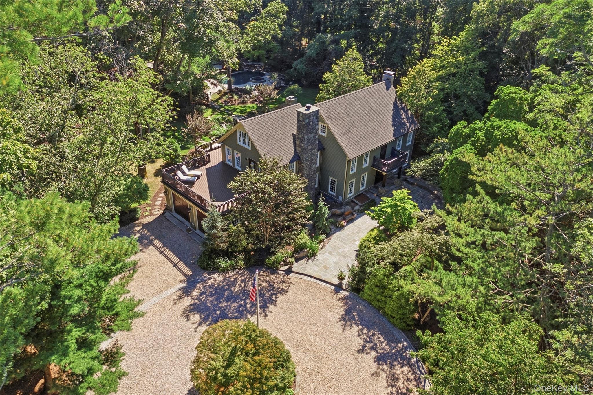 1 Evans Lane, Setauket