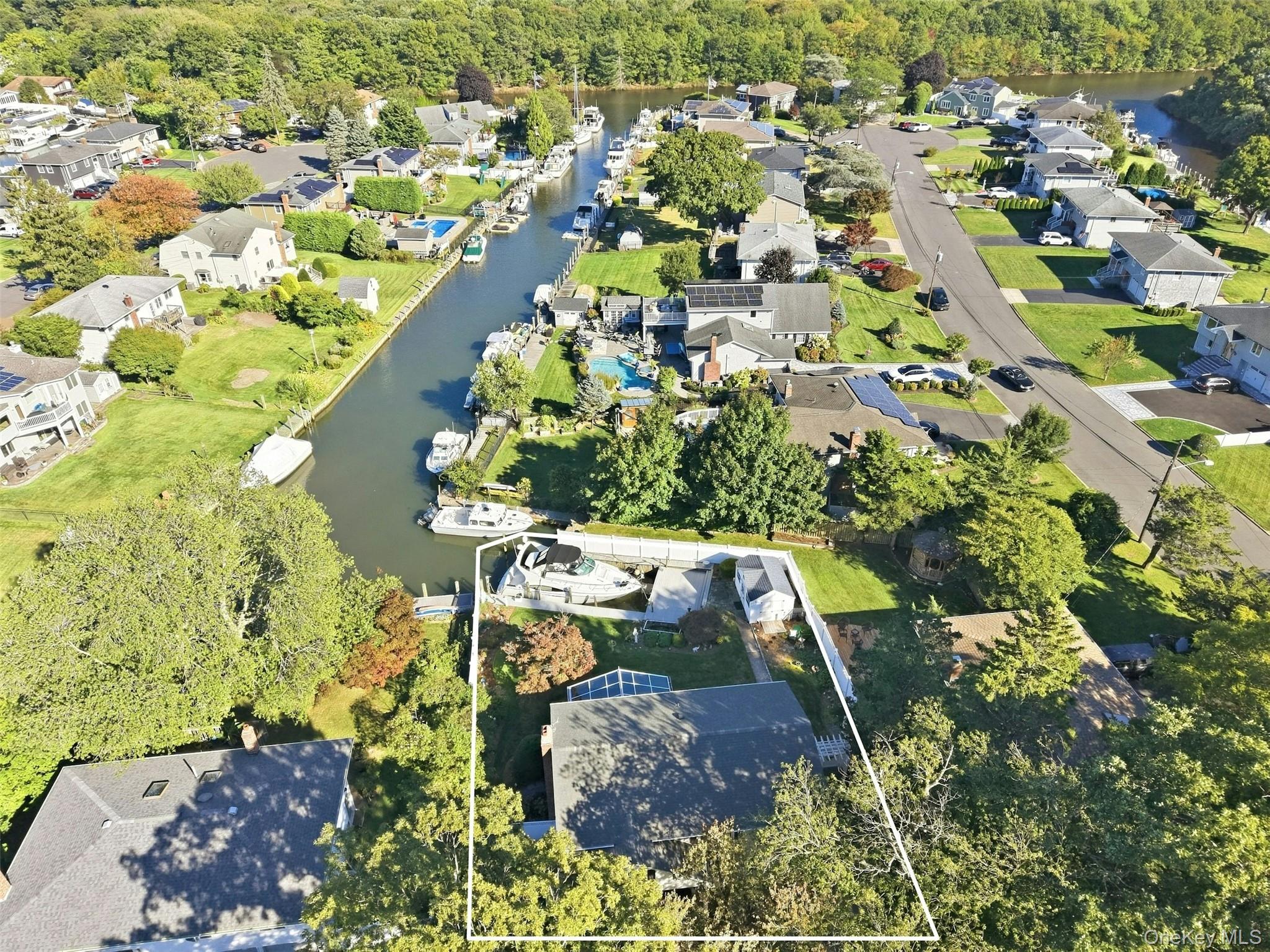 75 Bayview Drive — photo 33