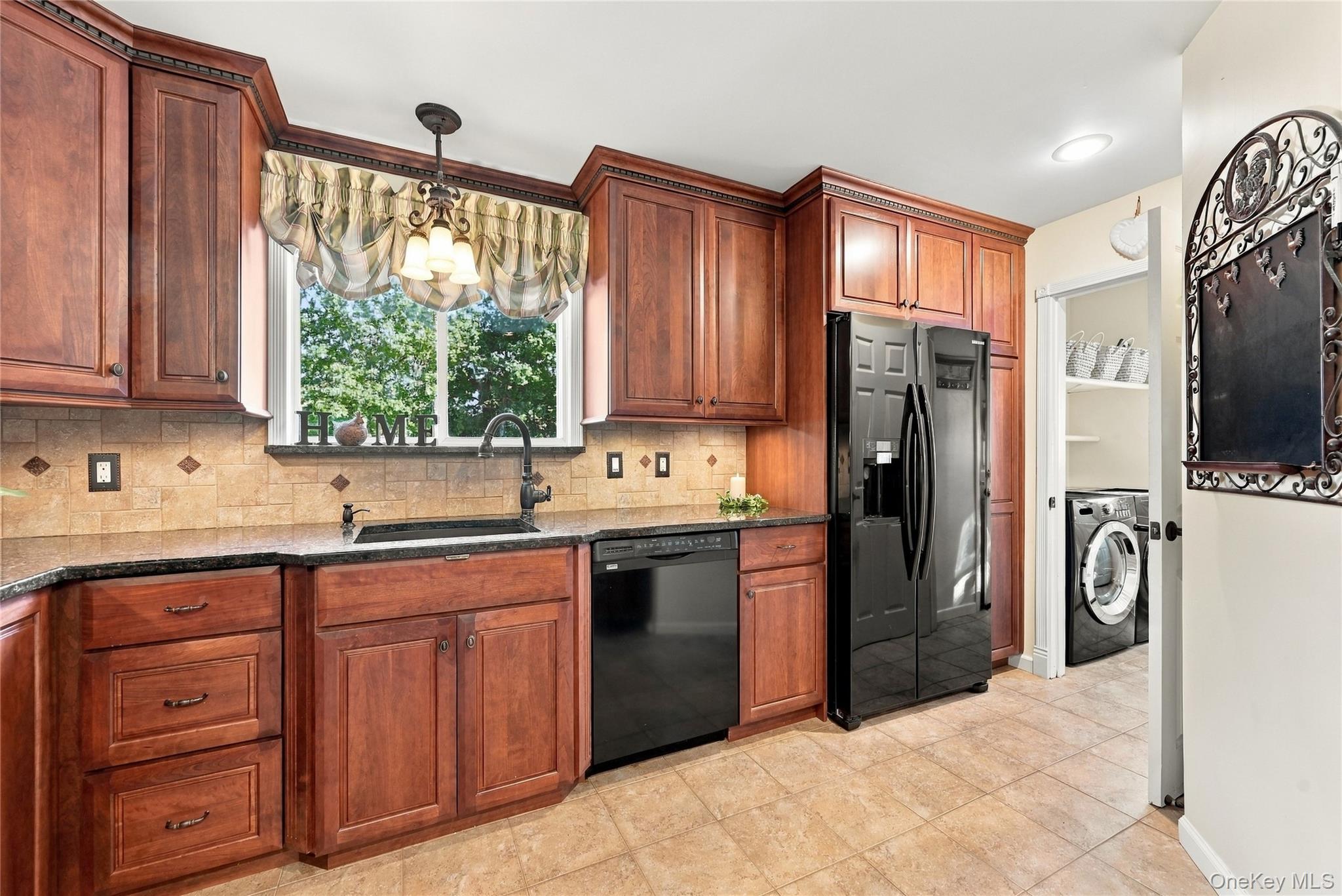 75 Bayview Drive — photo 6