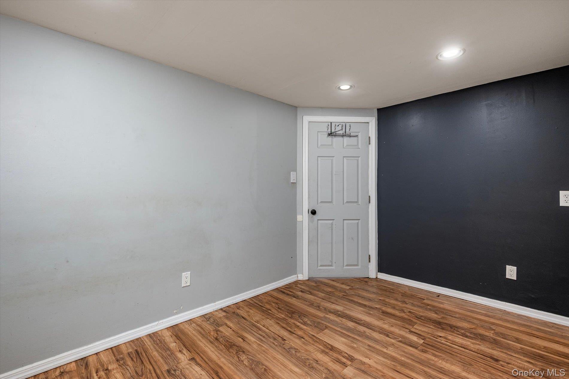 73 Anndom Court — photo 25