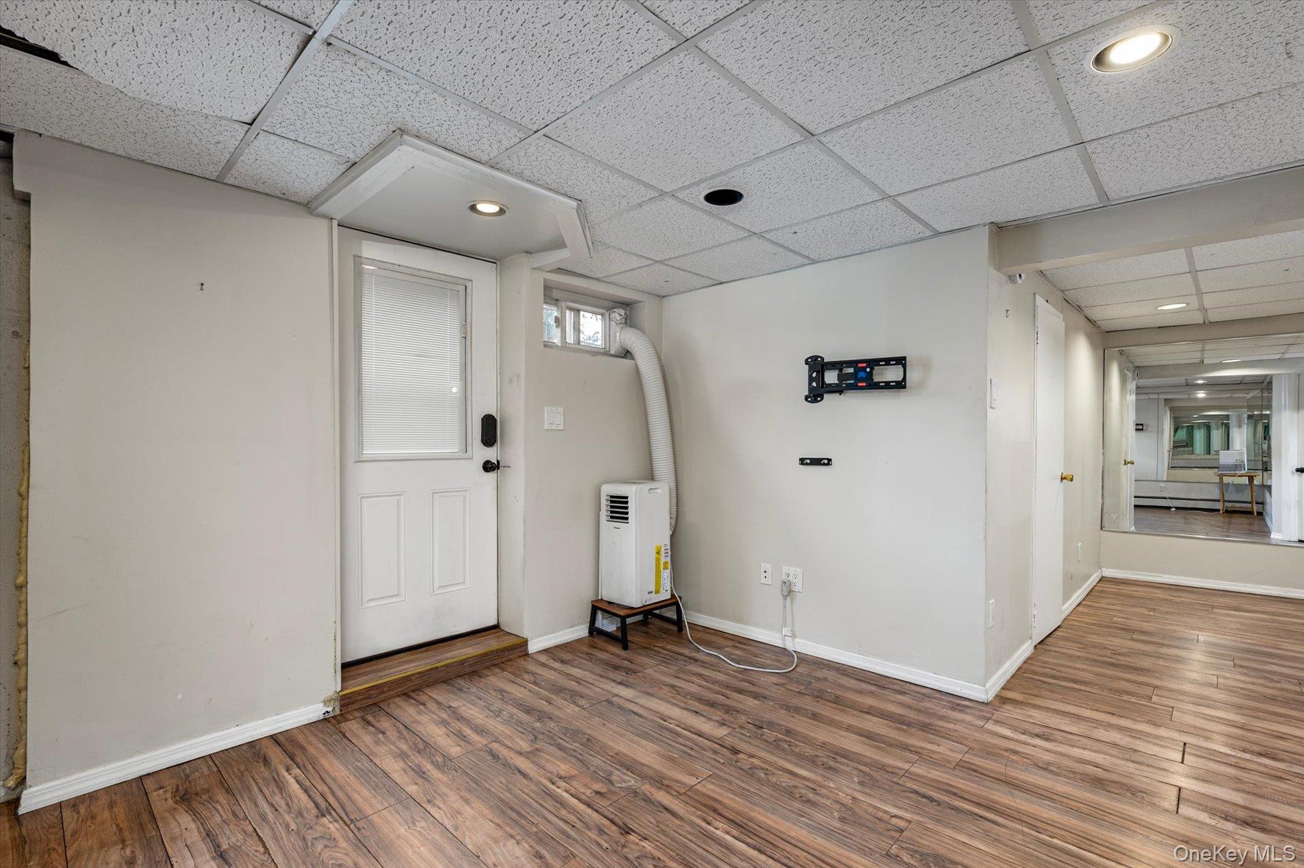 73 Anndom Court — photo 27