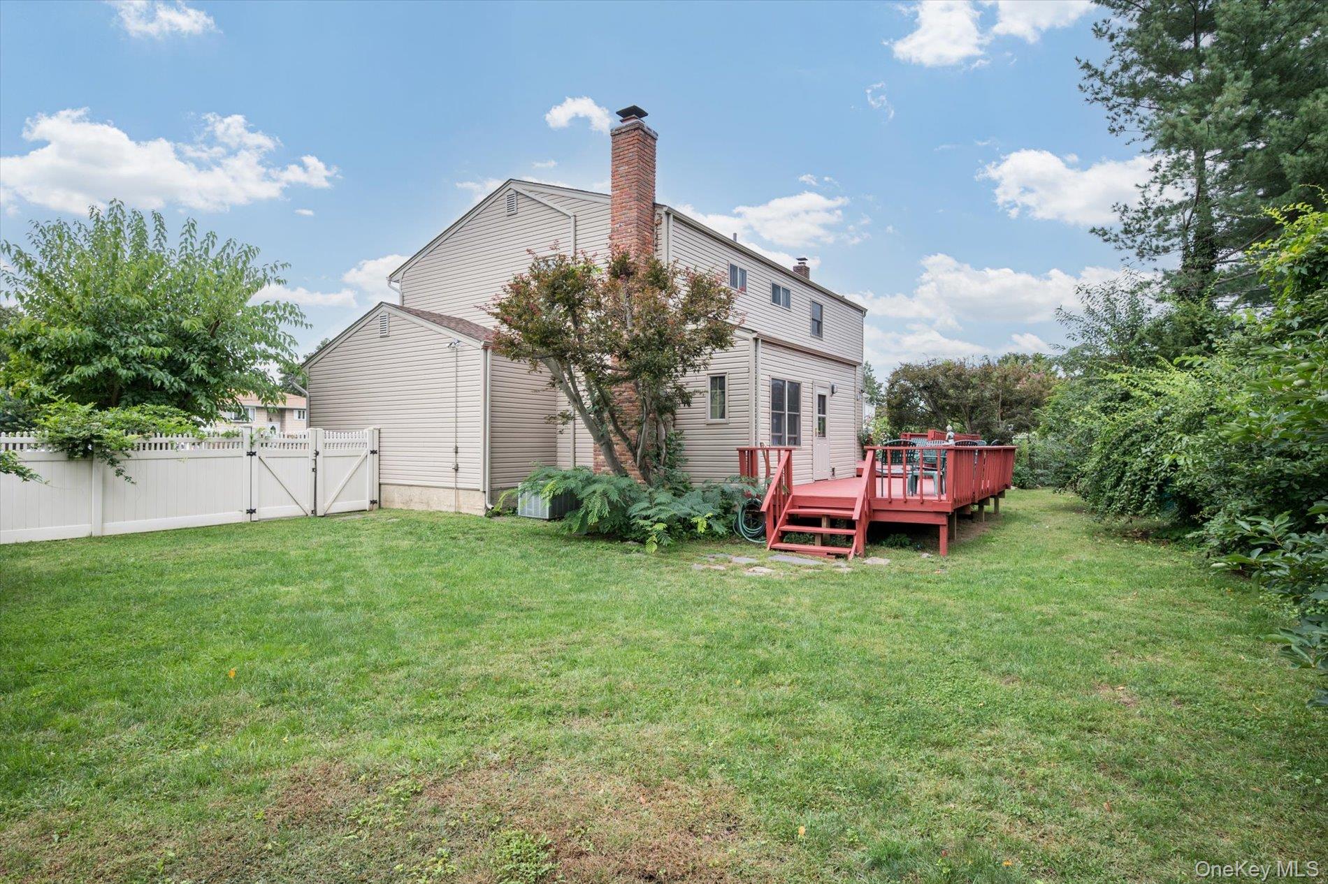 73 Anndom Court — photo 28