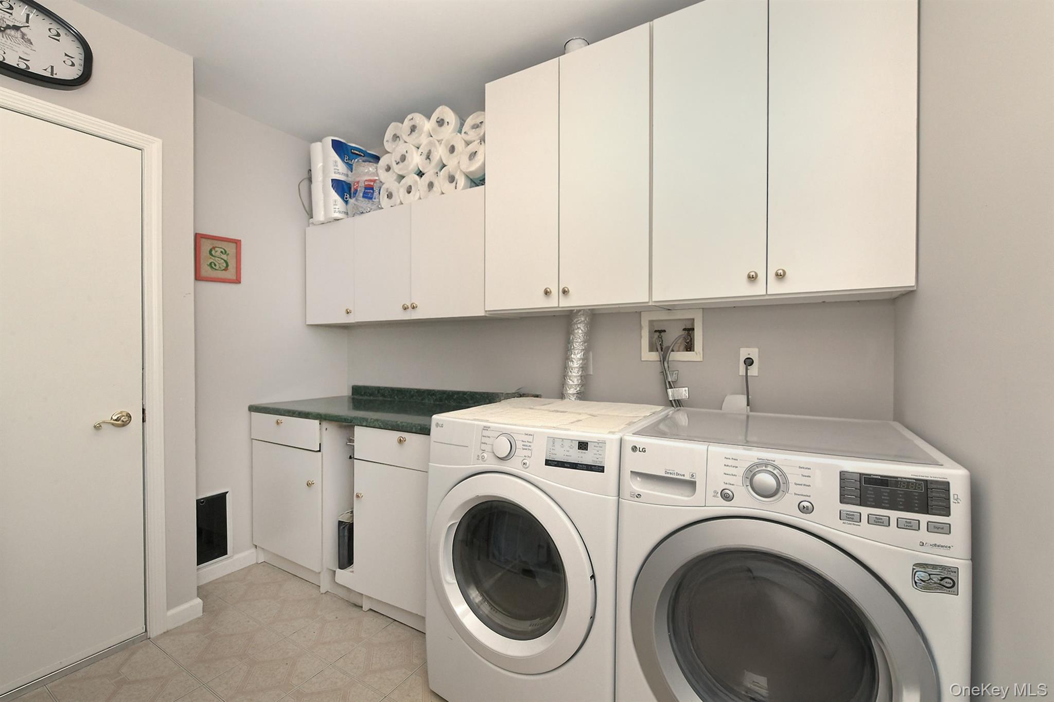 8 Lavern Drive — photo 20