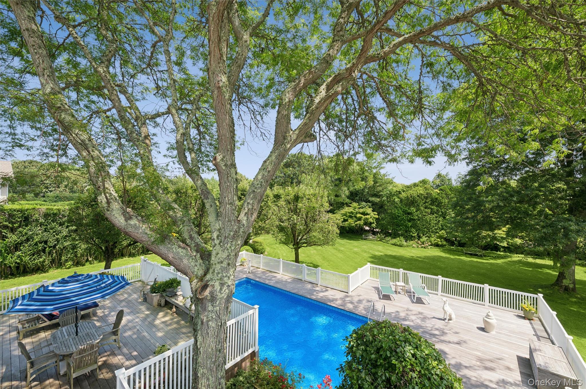 810 David Whites Lane — photo 33