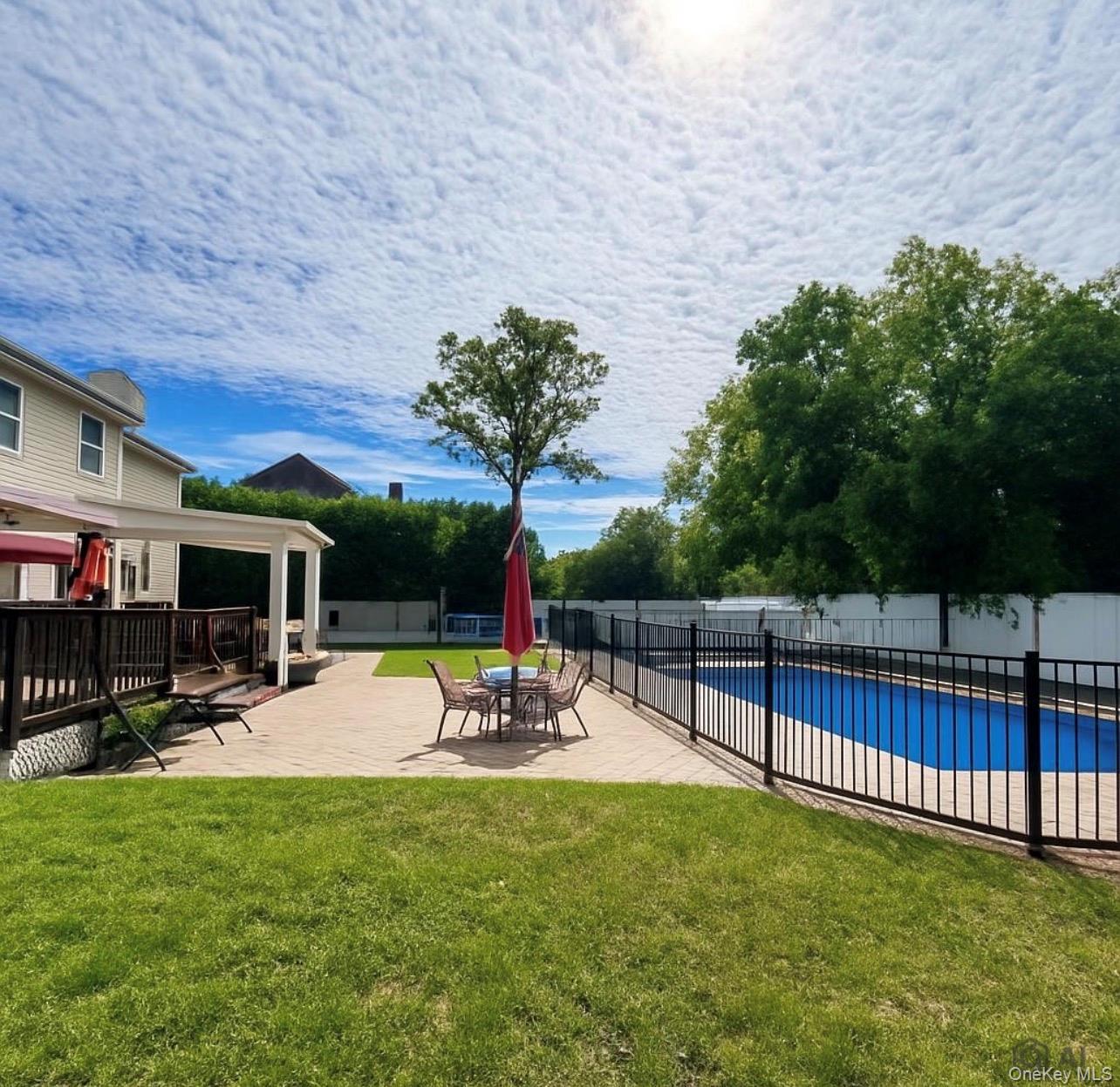 37 Howard Drive — photo 6