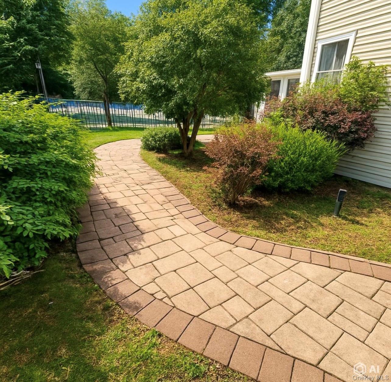 37 Howard Drive — photo 9