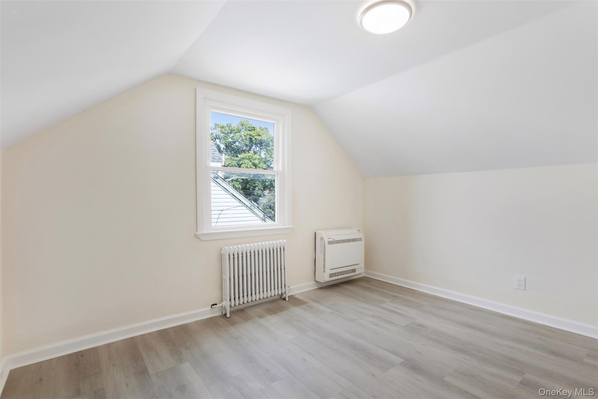 48 Milburn Avenue — photo 13