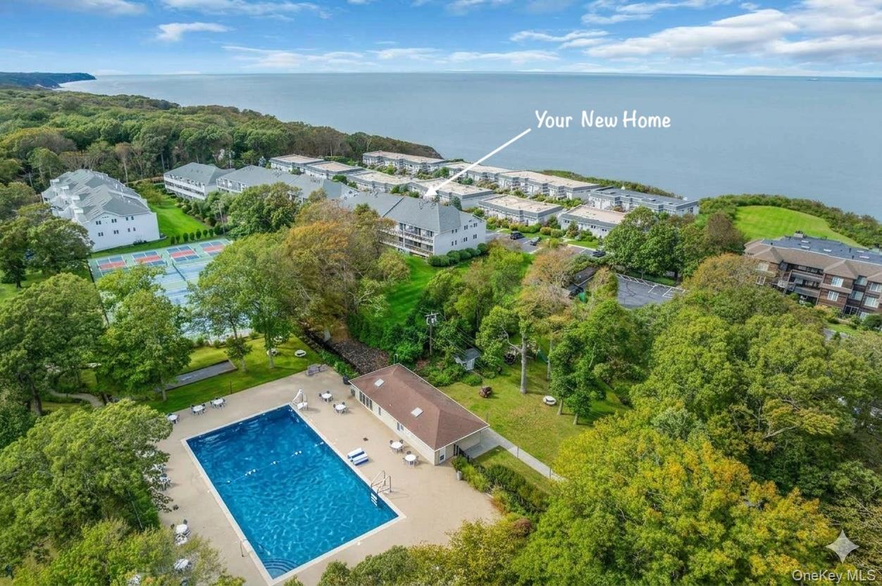 3104 Bluffs Drive