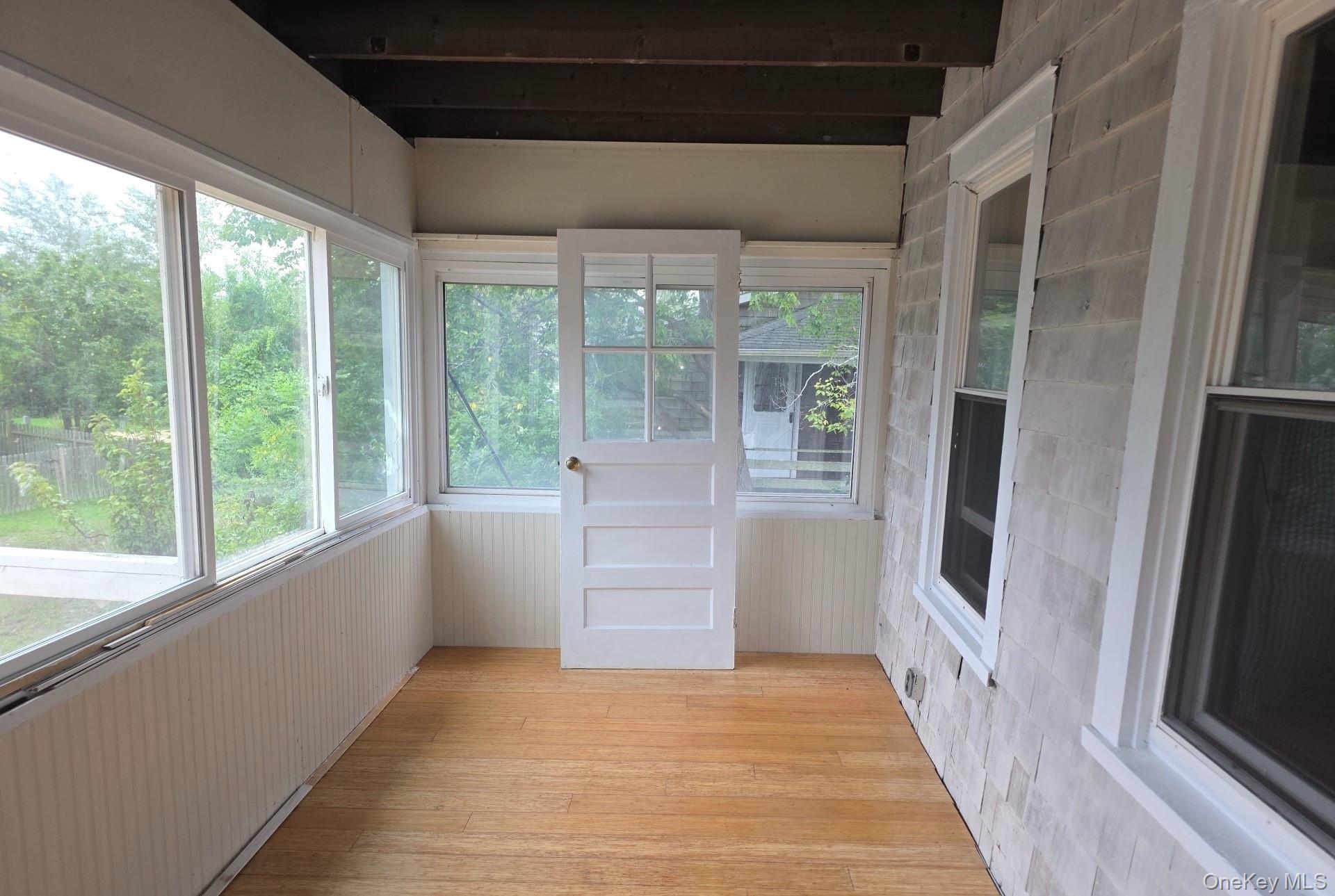54 Oak Beach Road — photo 7
