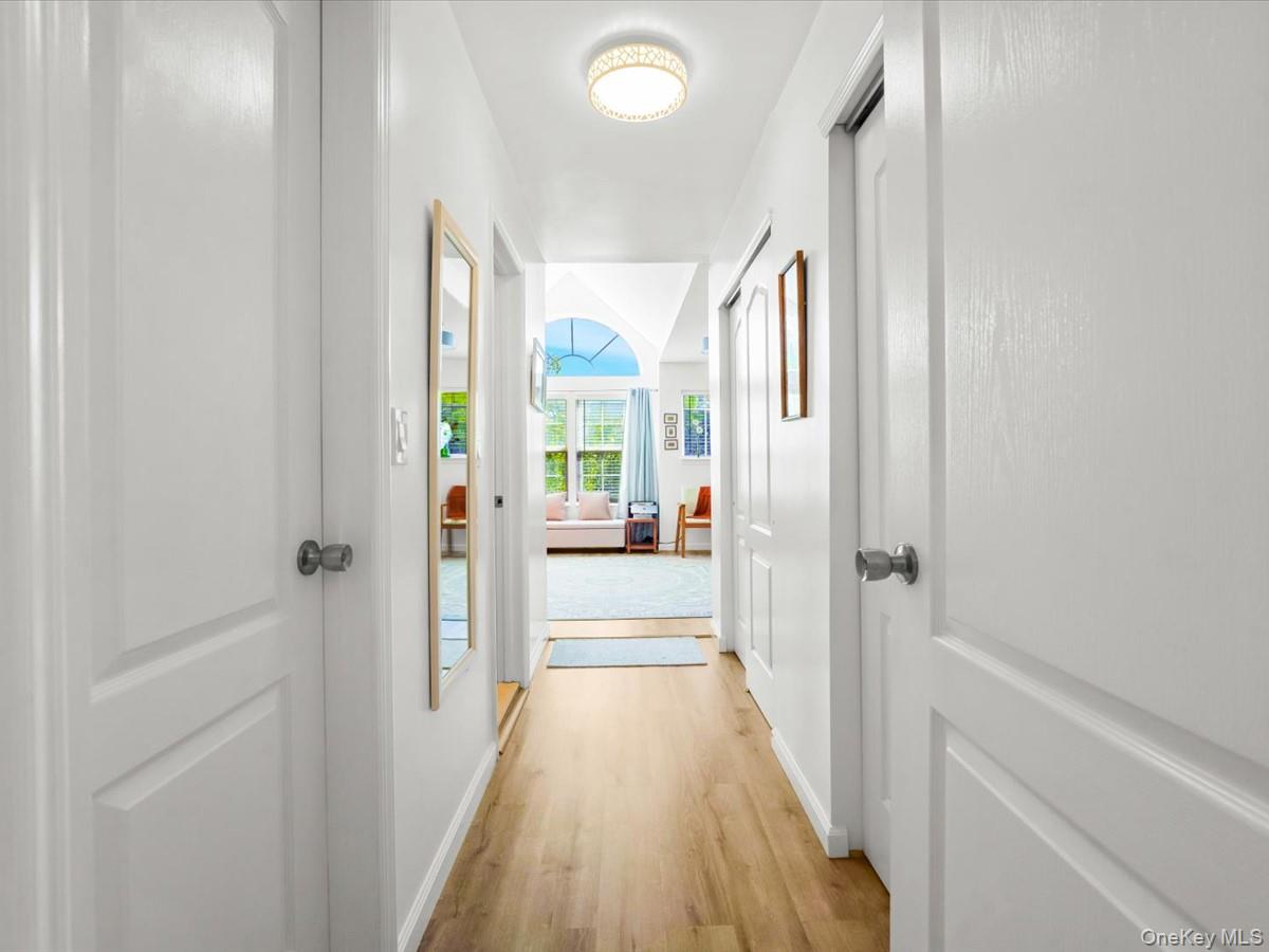 208 Hendrick Avenue — photo 13