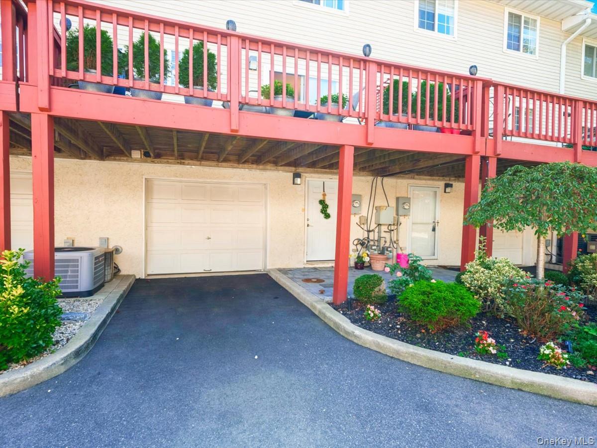 208 Hendrick Avenue — photo 20