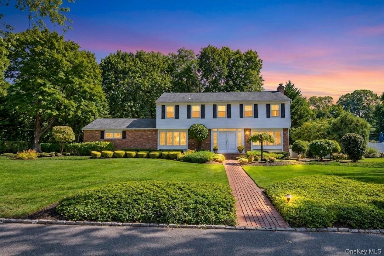 28 Lot Road, Smithtown