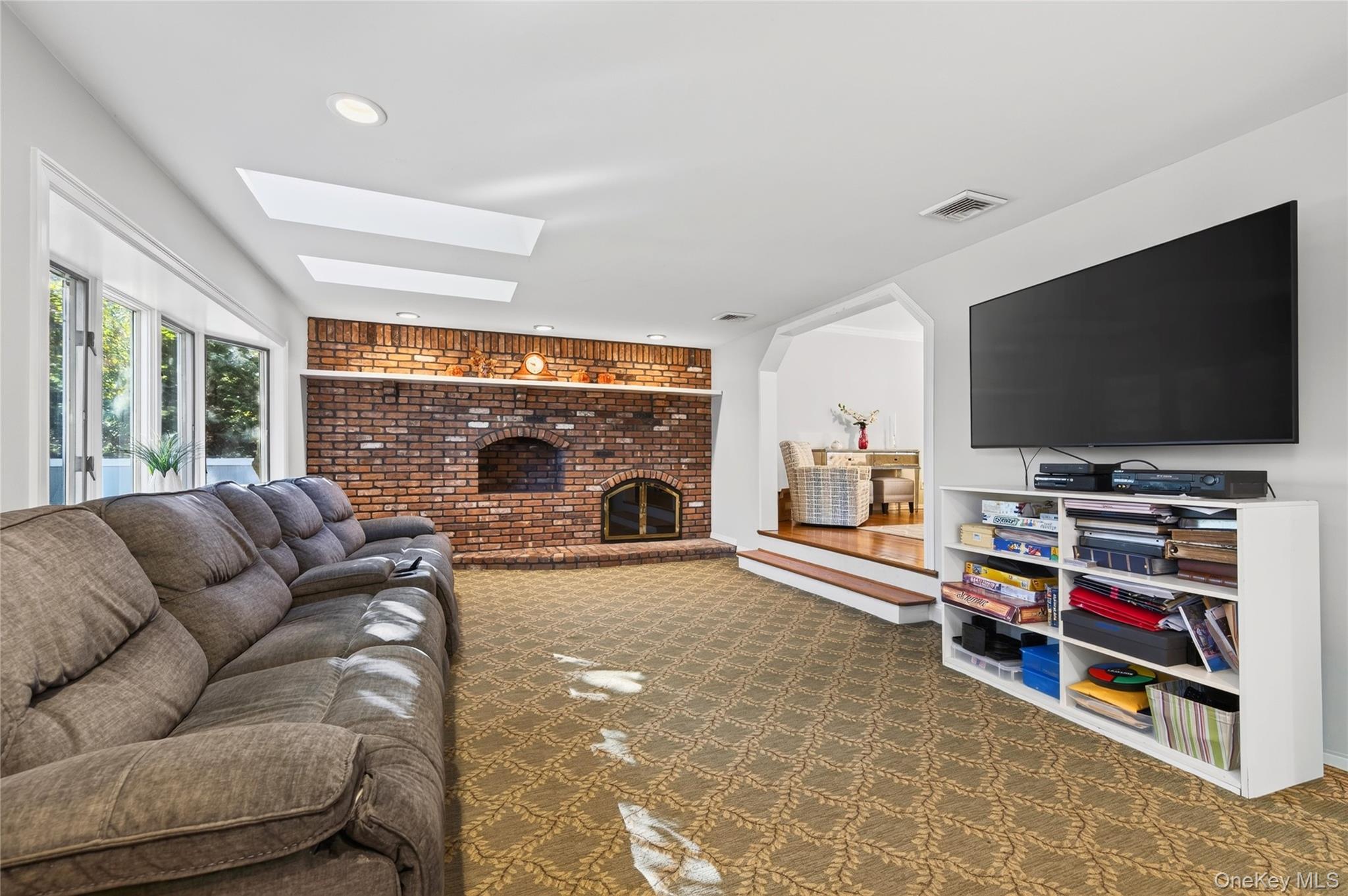2 Rockrose Lane — photo 9