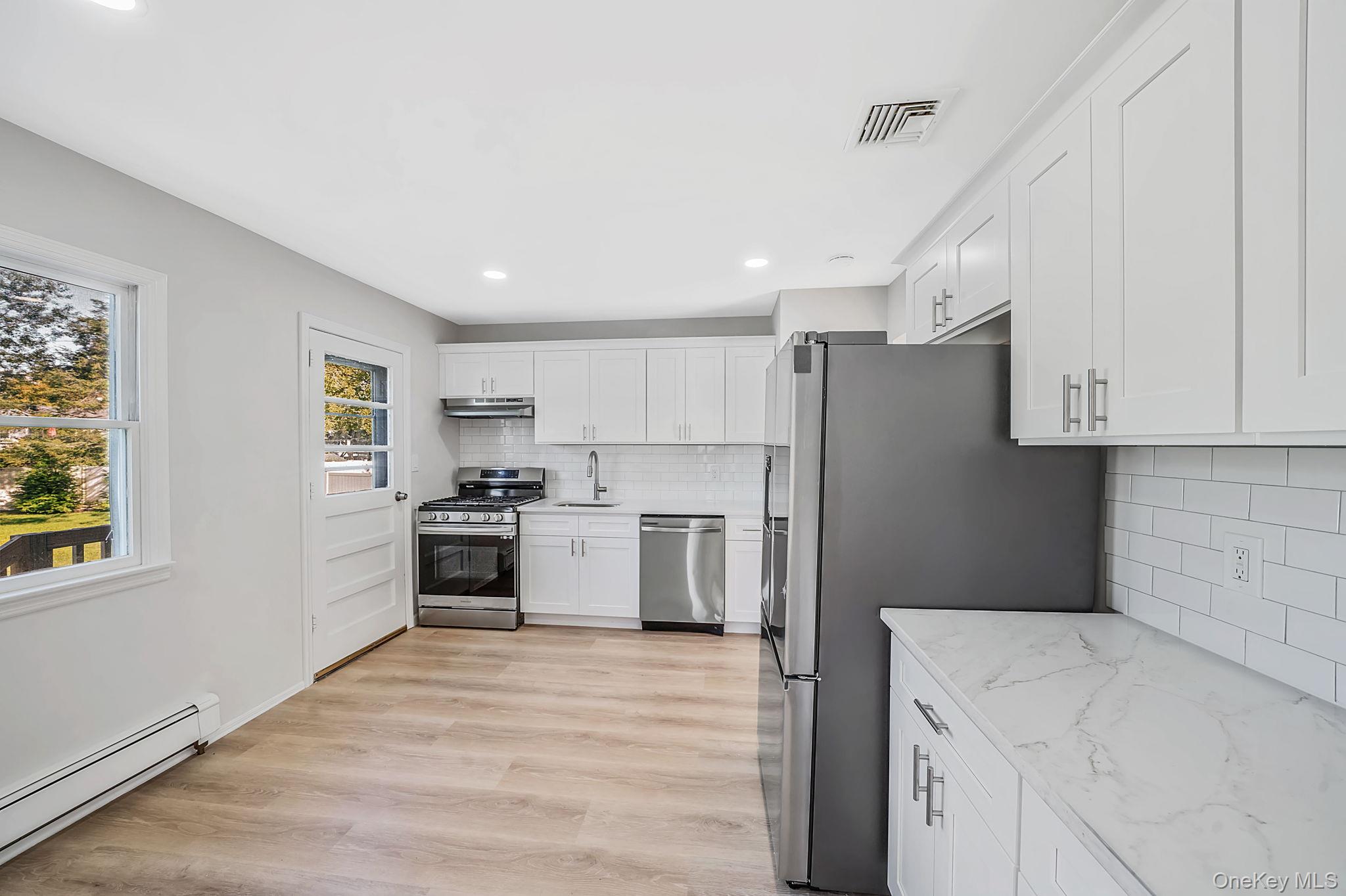 3 Richlee Drive — photo 11