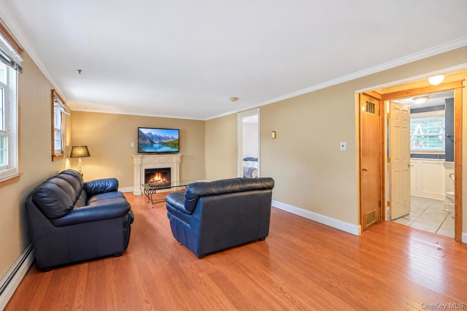 355 Islip Boulevard — photo 35