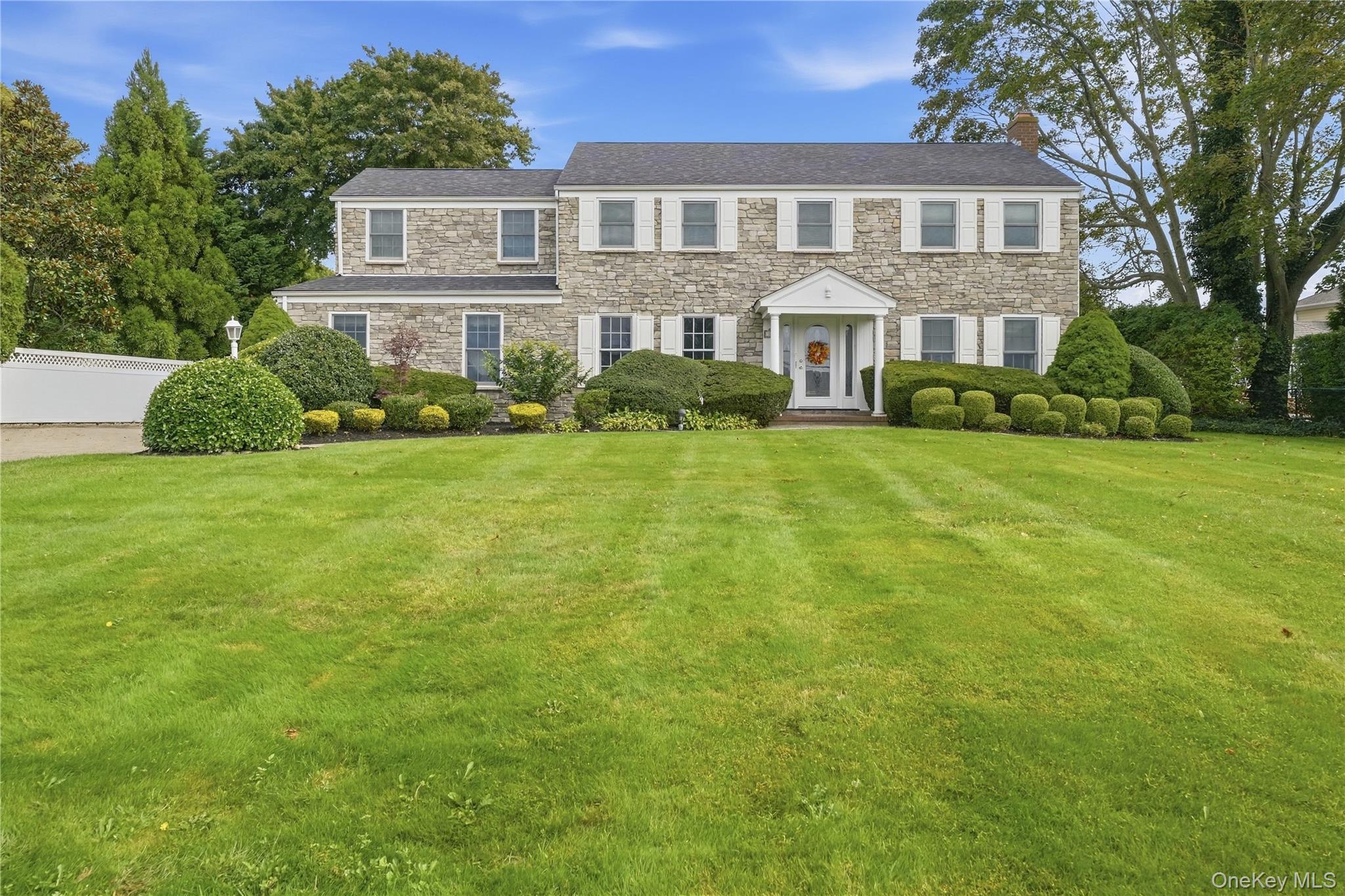 15 Saltmeadow Lane, Bayport