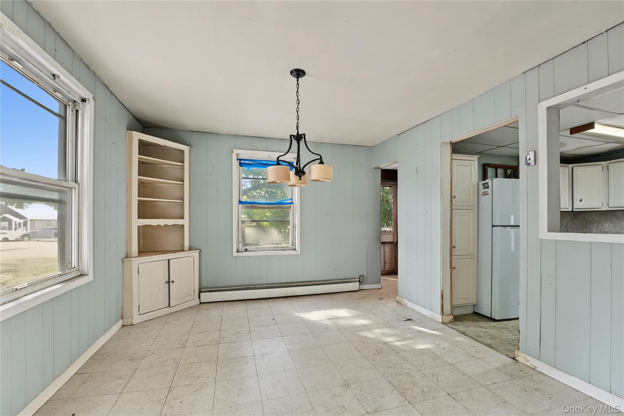 2 Willett Avenue — photo 7