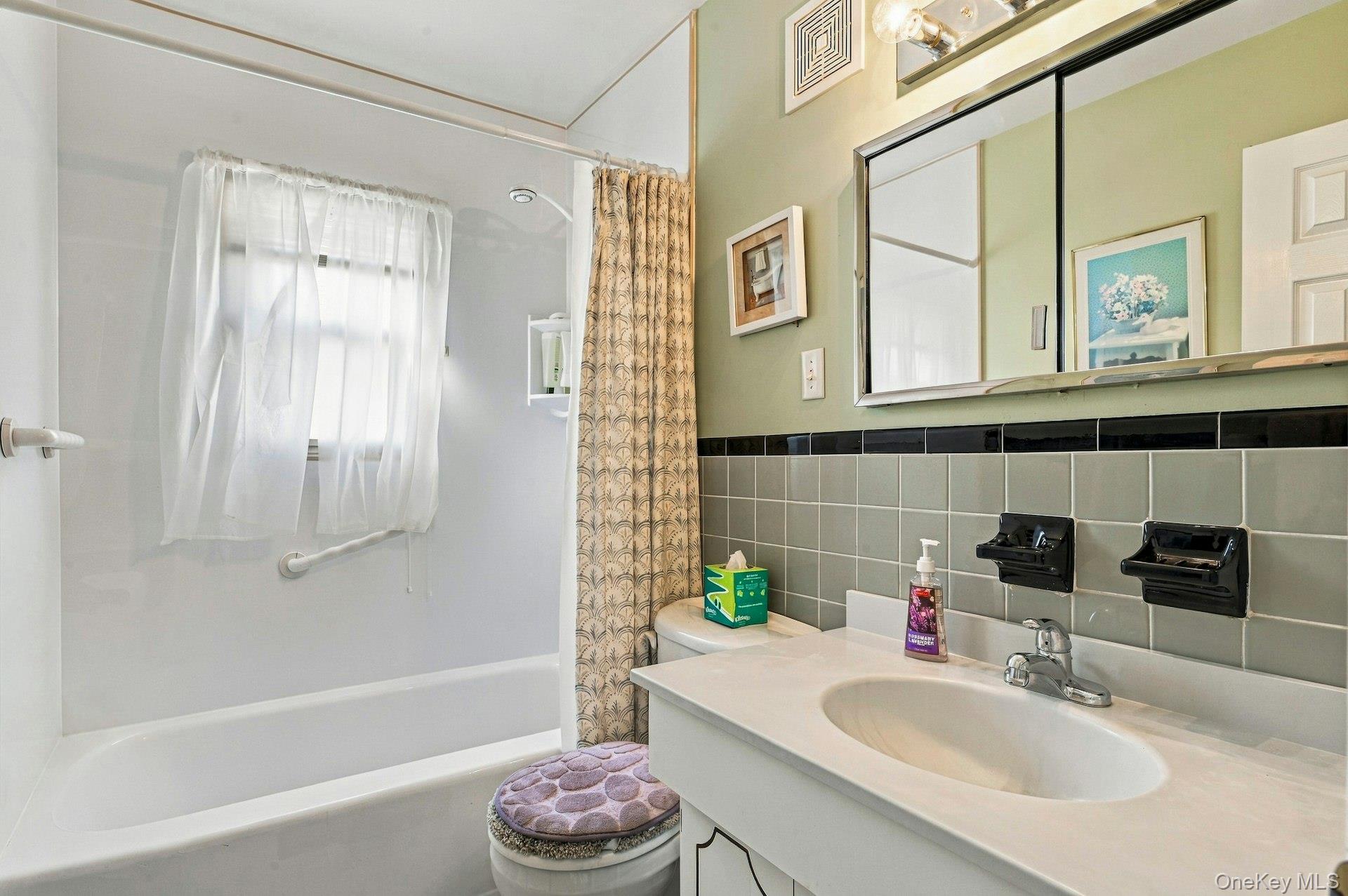 375 Catskill Avenue — photo 24