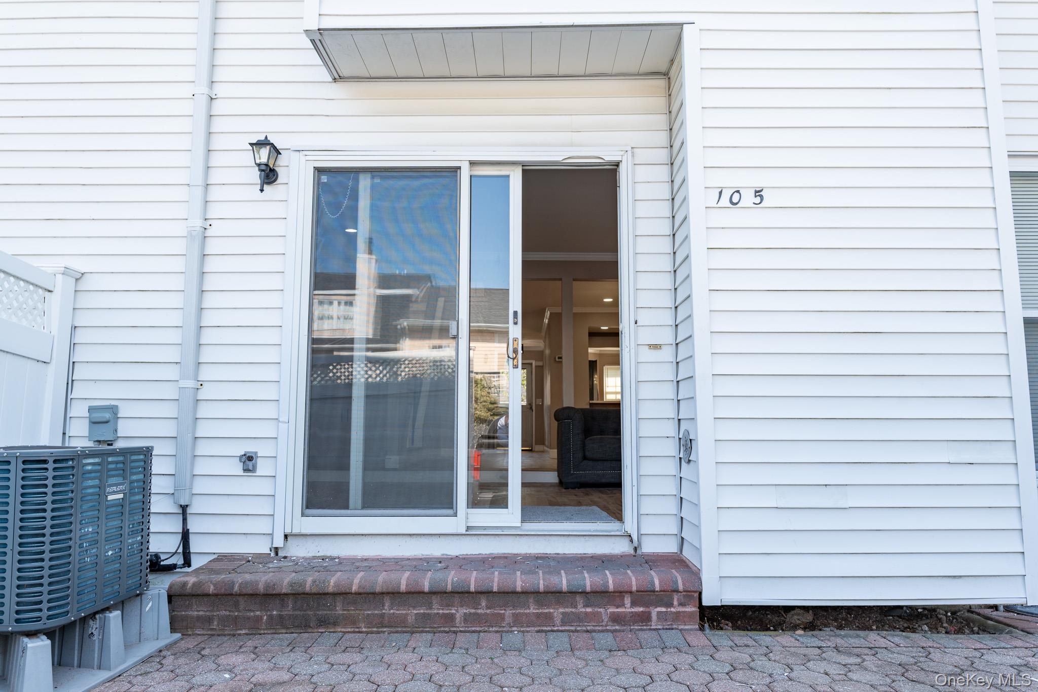 105 Glen Way — photo 40