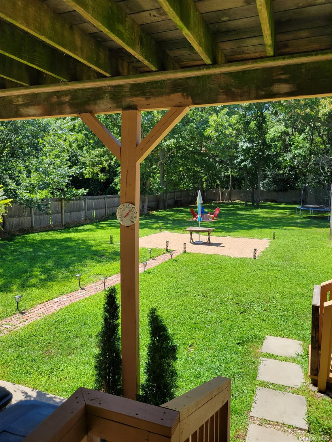 1053 Martinstein Avenue — photo 4