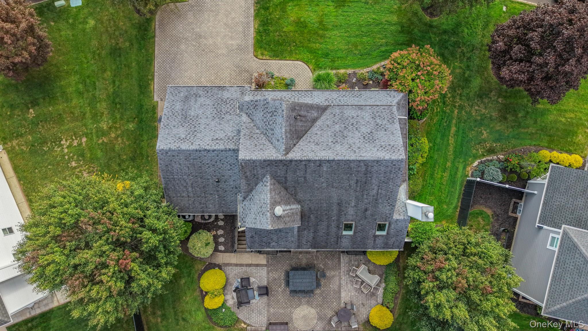 25 Laurel Lane — photo 6