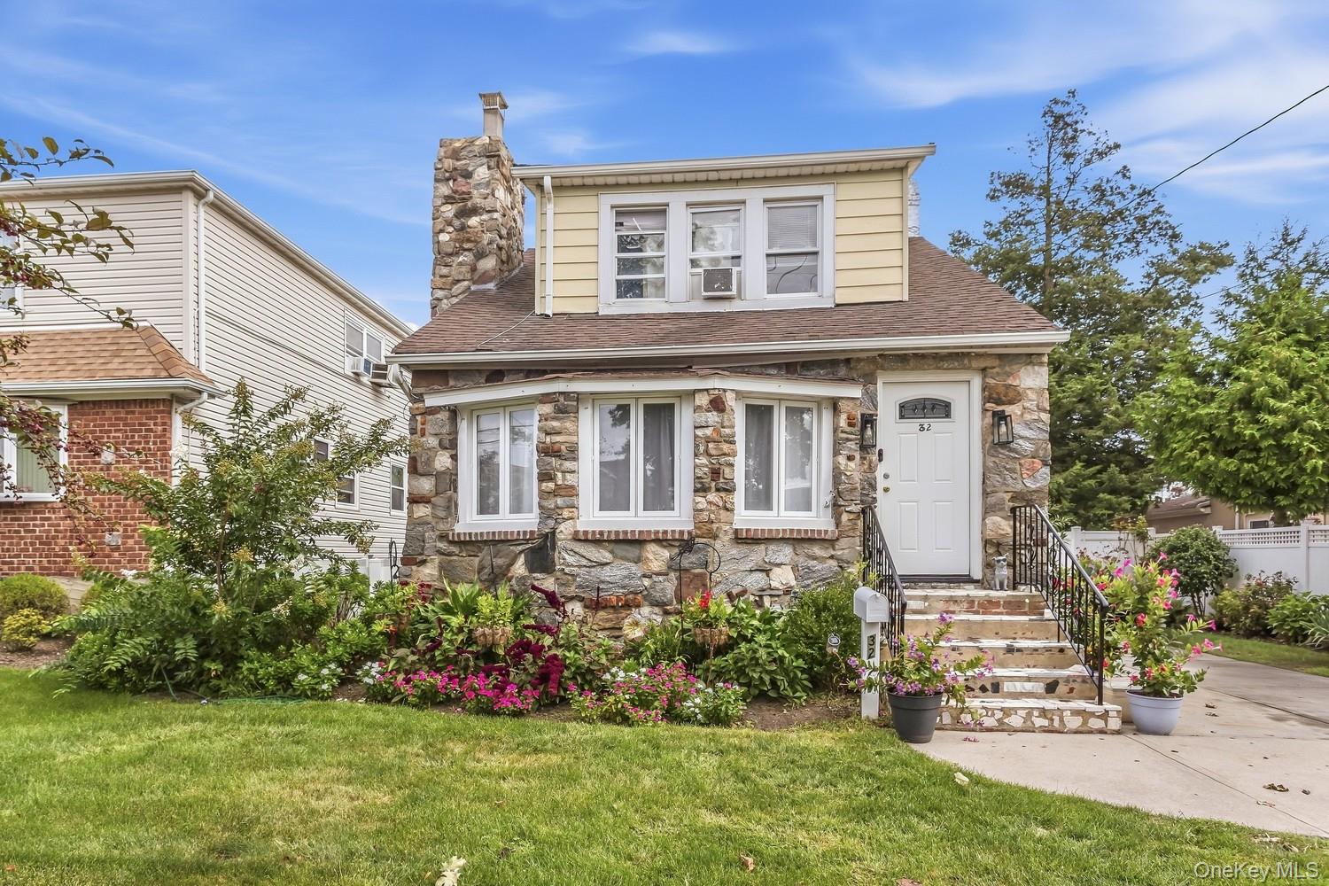 32 Franklin Street — photo 2