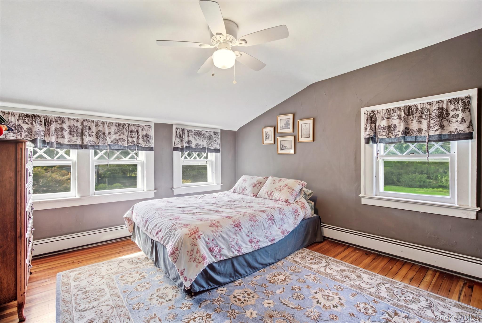 504 West Broadway — photo 12