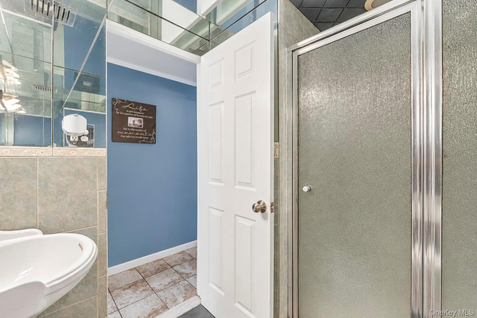 54 Pacific Avenue — photo 24