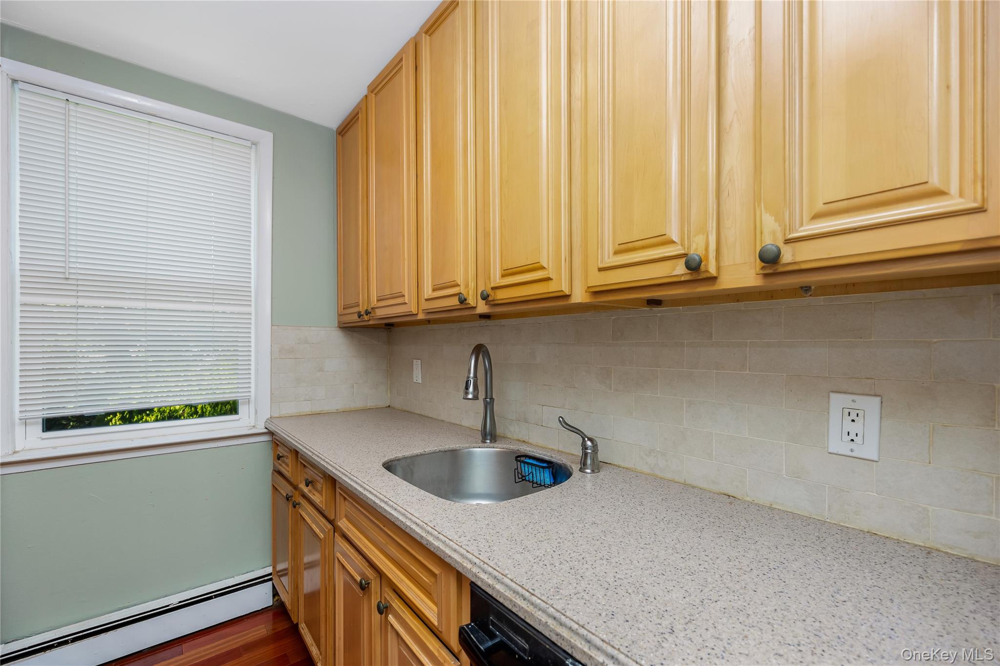 570 Broadway #B11 — photo 11