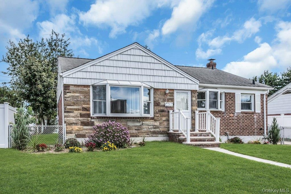 74 Bette Road — photo 3