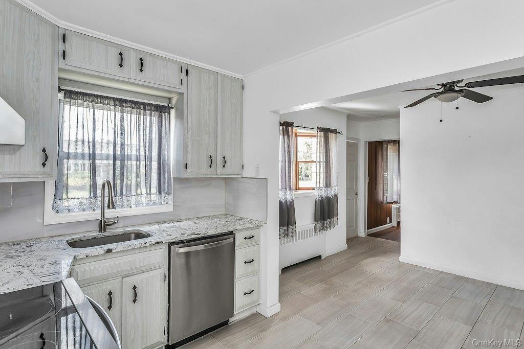 74 Bette Road — photo 10