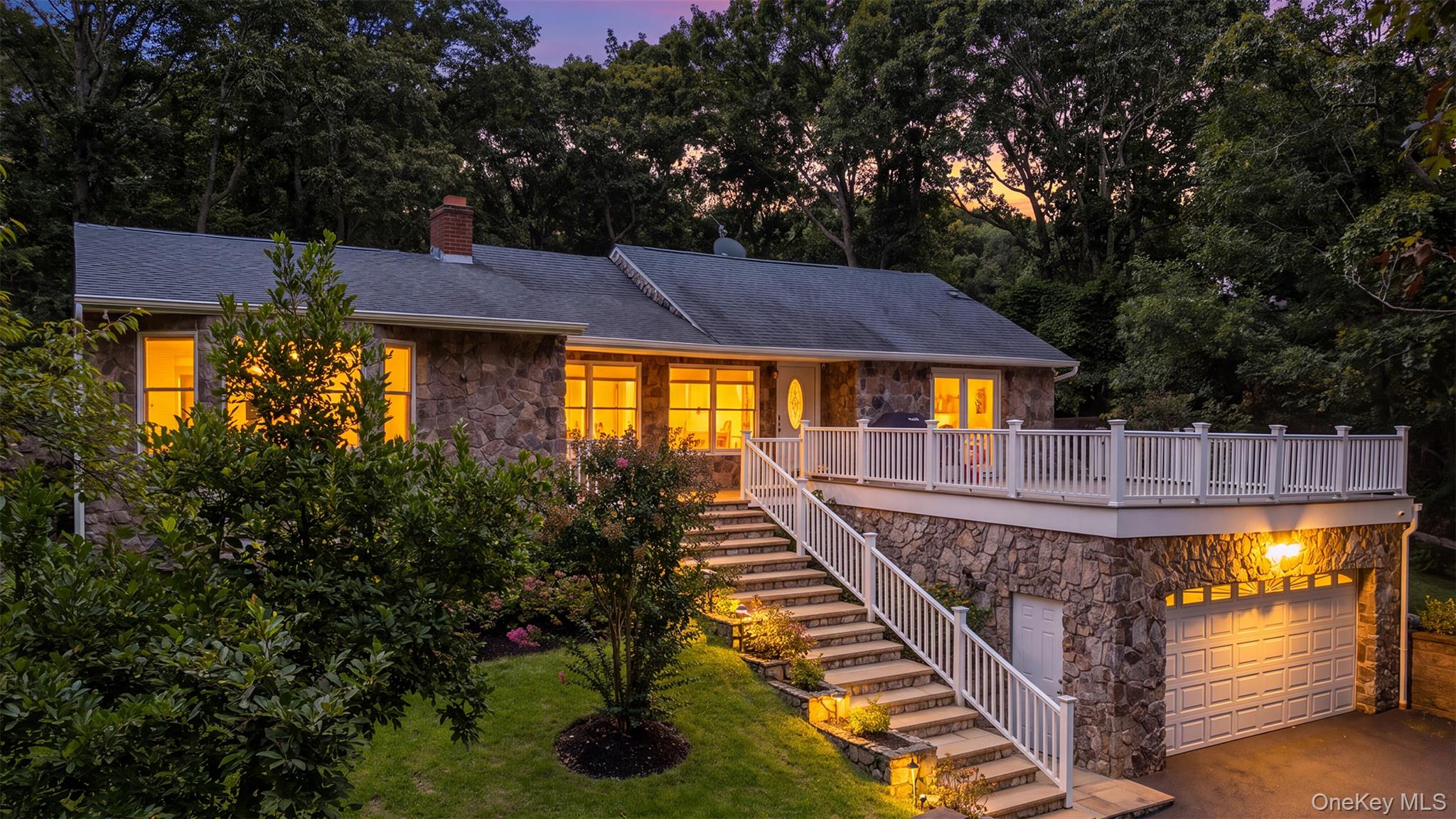 1000 Haywaters Road