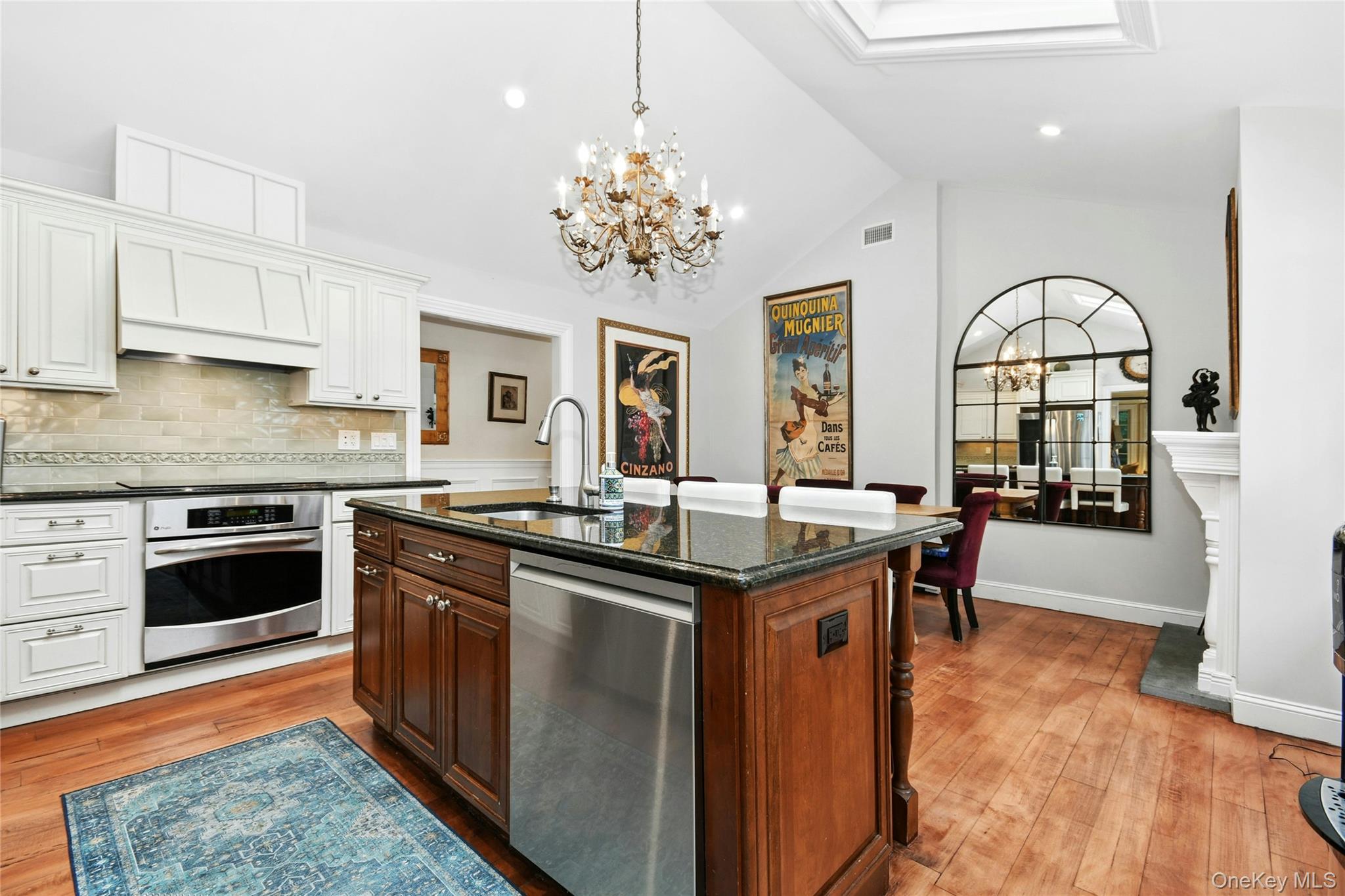 111 Red Oak Court — photo 4
