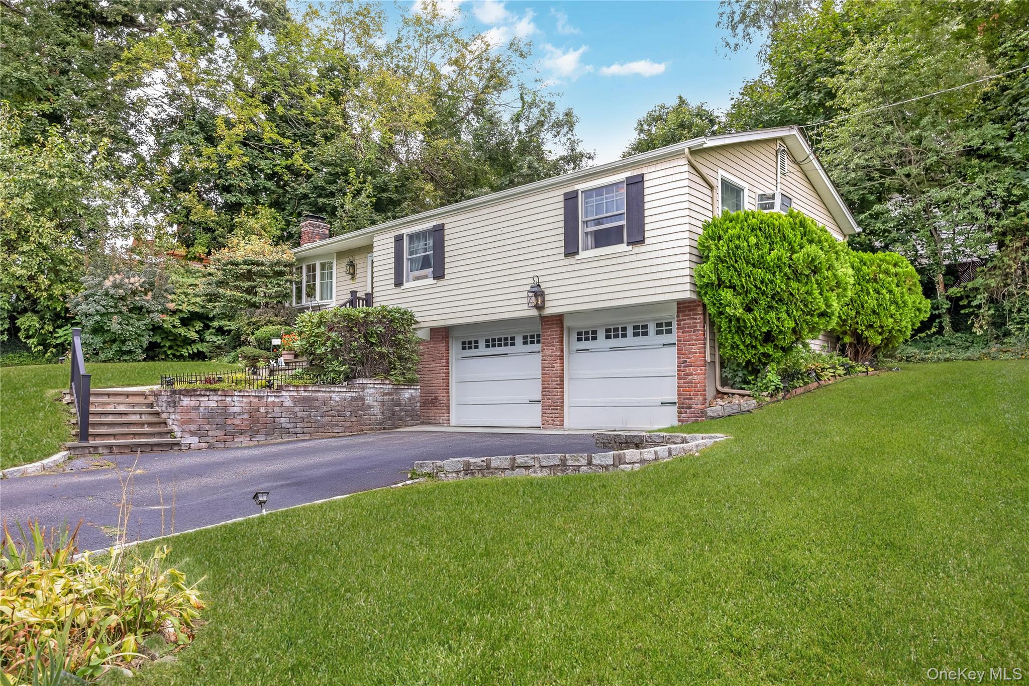 146 Elm Street — photo 2
