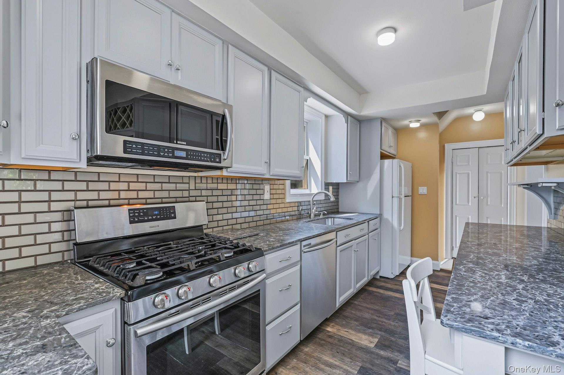 258 Liberty Avenue — photo 22