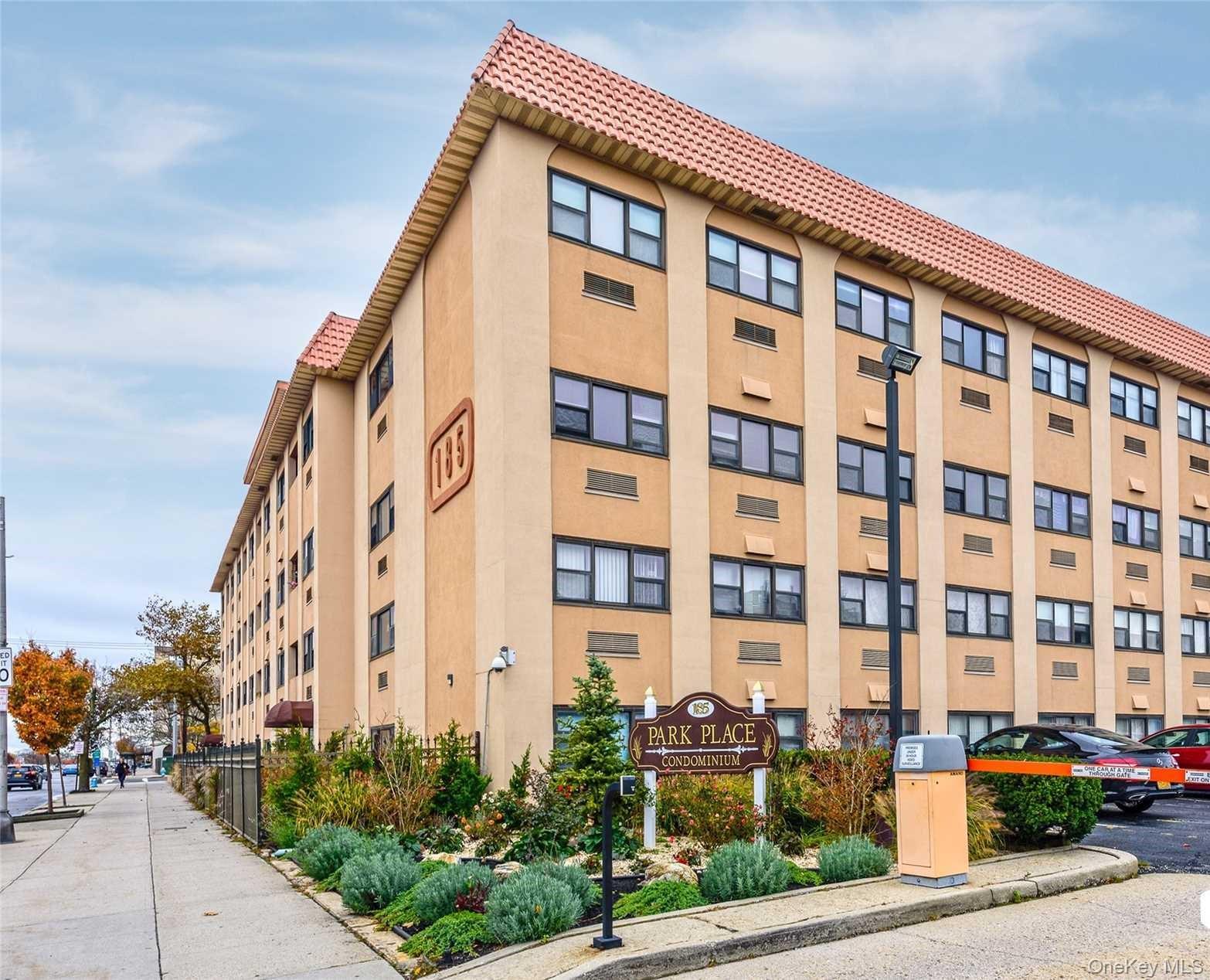 185 Park Avenue #200, Long Beach