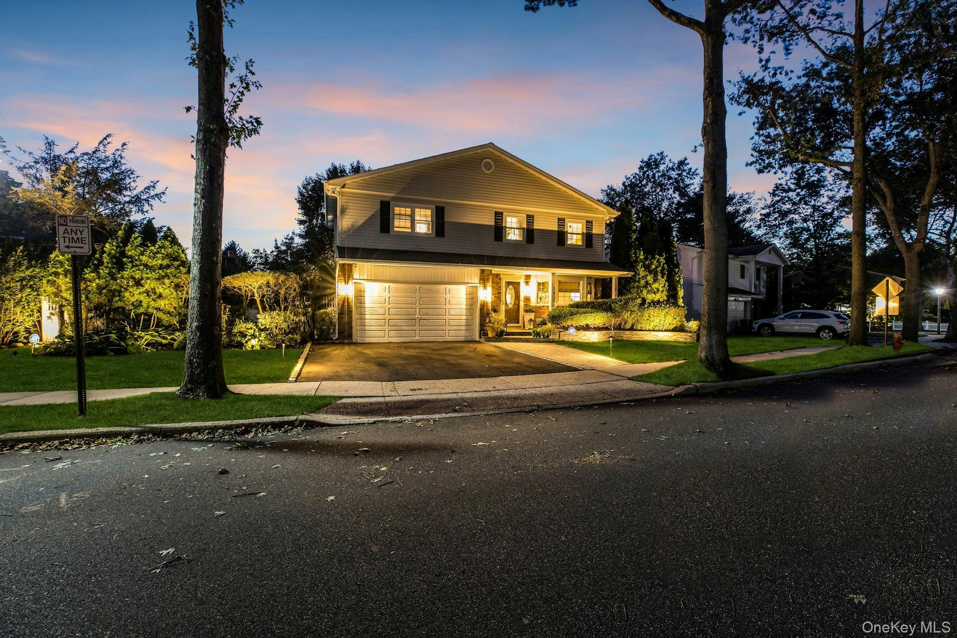 128 Soundview Drive — photo 2
