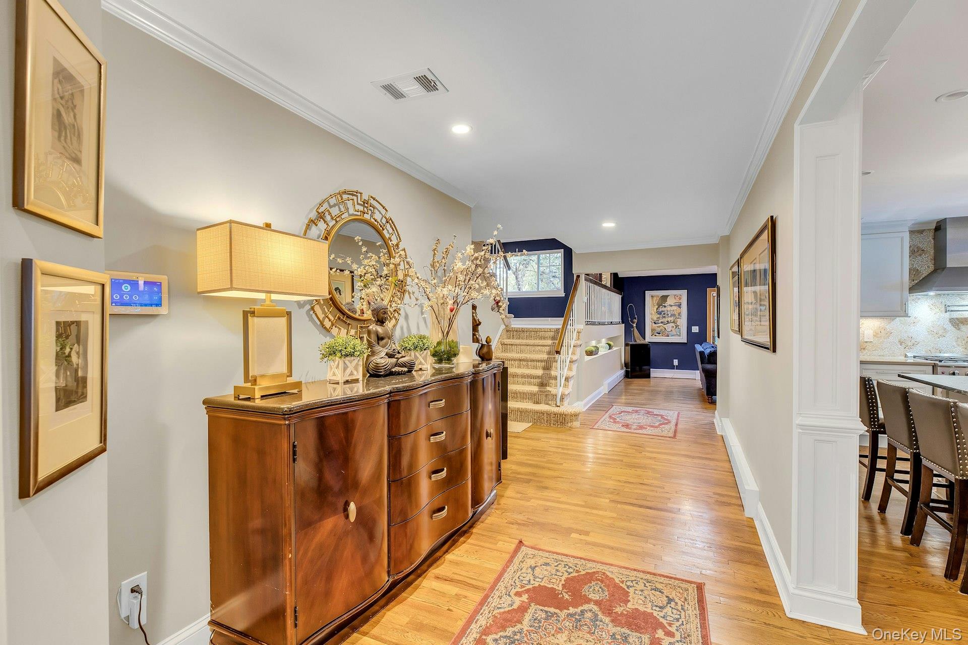 128 Soundview Drive — photo 3