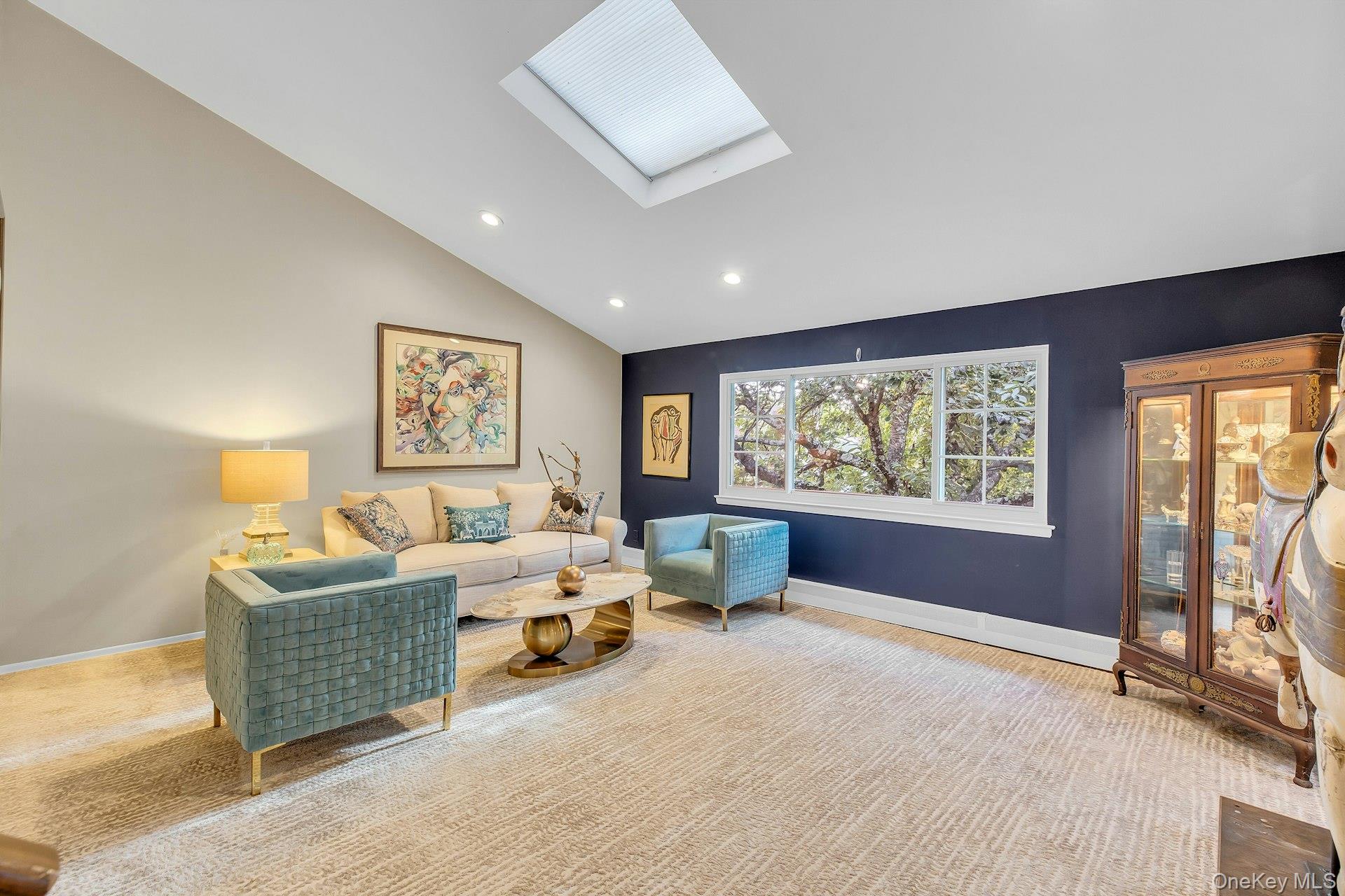128 Soundview Drive — photo 10