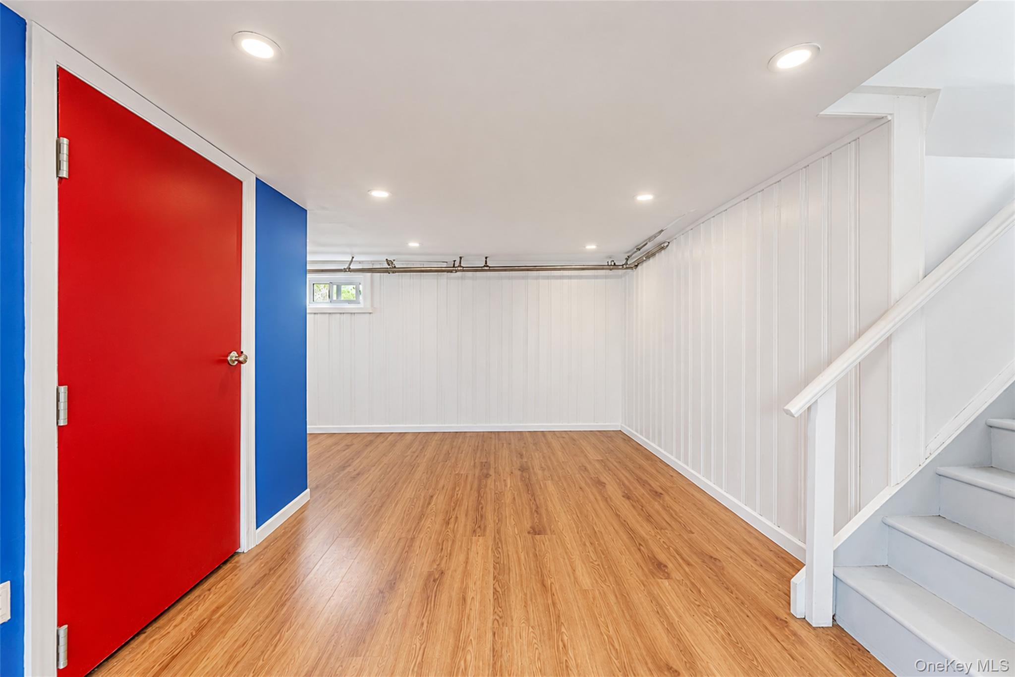30 Fairview Boulevard — photo 33