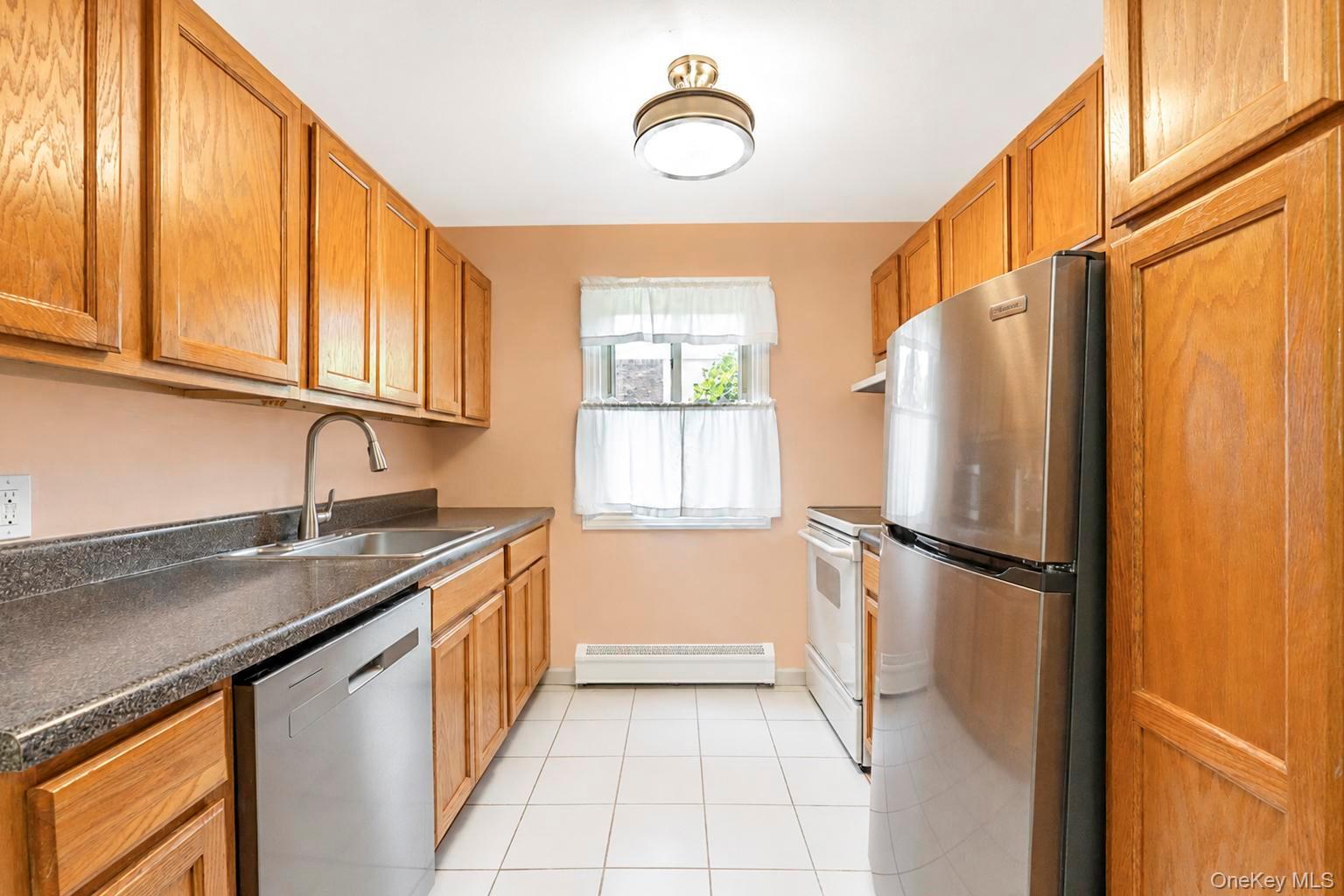 2439 Union Boulevard #3A — photo 10
