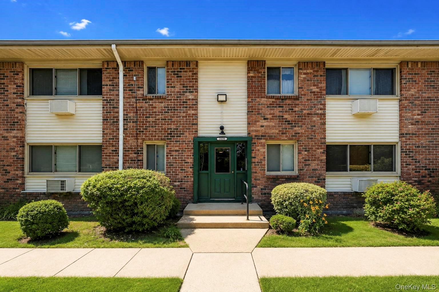 2439 Union Boulevard #3A, Islip